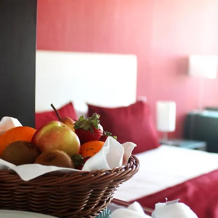 Hotel Miramar & 4*