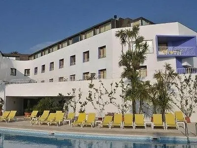 Miramar & Hotel